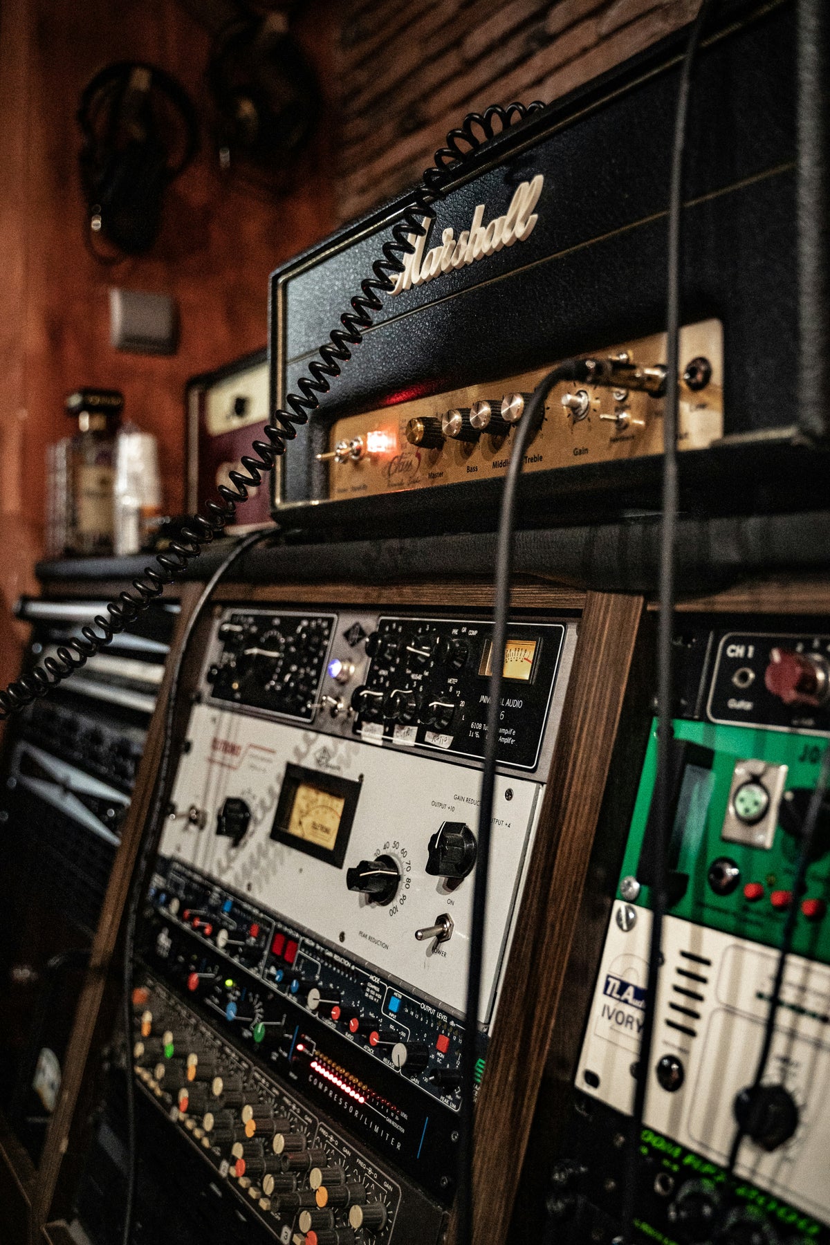 Studio B - The Creative Cave